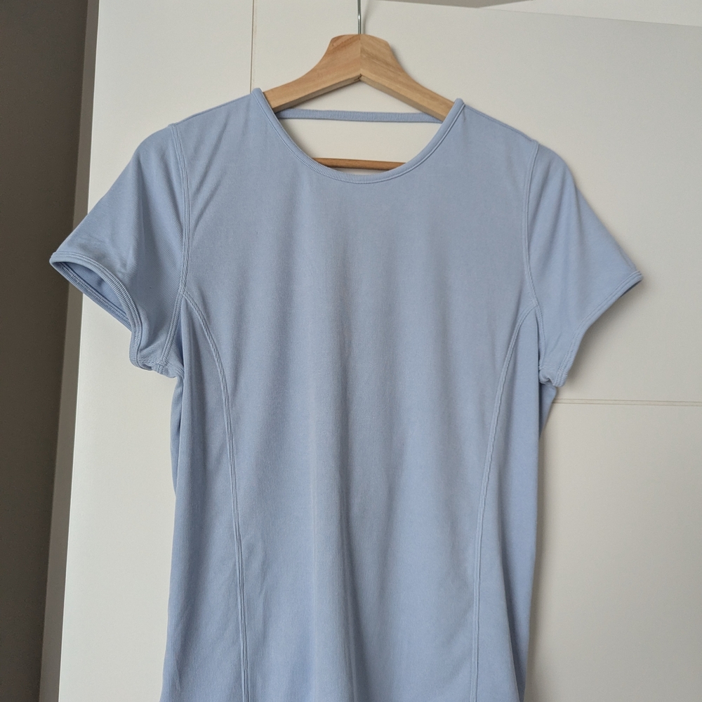 Lululemon Open Back Blue Top Size 8